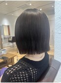 【ナチュラルブラウン×外はねボブ】