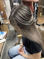 ラフ(LAFF)&nbsp;#バレイヤージュ#グレージュカラー#ボブウルフ#ココアベージュ