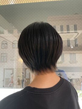 アパートメントオブソロン 錦糸町(The Apartment of Solon) ショートボブ×襟足裾カラー