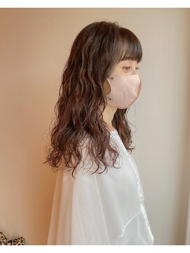 ツイギー 宮西店(TWiGGY) セミロングのスパイラルパーマ