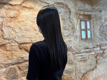 カリーナ 三咲店(Karina)の写真/お客さまの髪質に合わせ3種類ご用意！こだわりのお水ウルトラファインバブル『FAVON』で、うる艶ヘアーへ♪