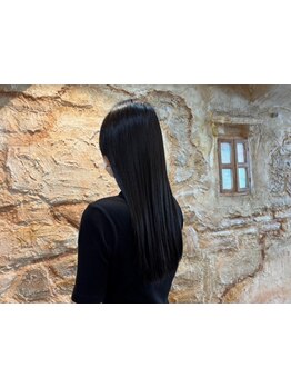 お客さまの髪質に合わせ3種類ご用意！こだわりのお水ウルトラファインバブル『FAVON』で、うる艶ヘアーへ♪