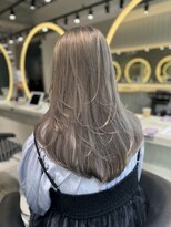 ロンドウル 熊本(Lond ulu) レイヤーカット/韓国/髪質改善/縮毛矯正/シースルーバング/