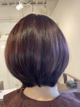 バズ ヘアガーデン(Bazz hair garden) ボルドーな　ショート