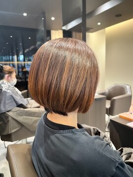 アイフィールアヴェダ 船堀店(i feel AVEDA) 【中村】エアリーボブ×ナチュラルハイライト×アッシュベージュ