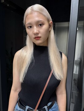 ソル 栄矢場町(SOL) ブロンド　ブリーチ　ハイトーン