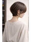 大人の抜け感ショートボブ