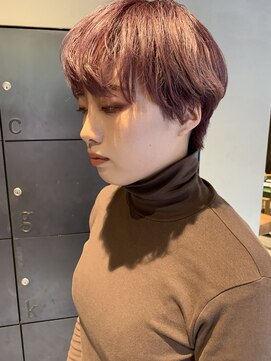 ヘアー アイス ルーチェ(HAIR ICI LUCE) 担当 西田 ショートヘア マッシュ チェリーピンク