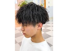 レボ 神宮寺店(Revo)