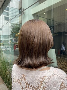 バディ 中野駅前店(BUDDY) マロンベージュ