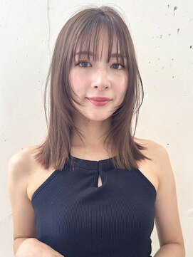 ビーチ(BEACH) ◎ レイヤーカット 似合わせカット ダークアッシュ 大人ガーリー