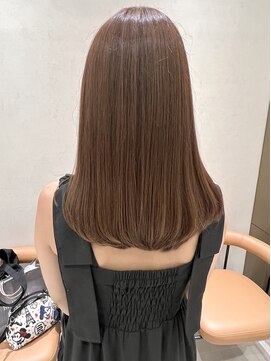 ルピナ(Lupina) 【大人上品】ツヤ感たっぷりMETEOカラーのセミロング