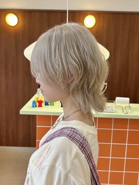 エトイ(etoi) wolf + white blond