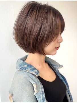 ロンドブルーム 天神大名店(Lond Bloom) ショートカット/暗めカラー/デザインカラー/福岡/天神/30代40代