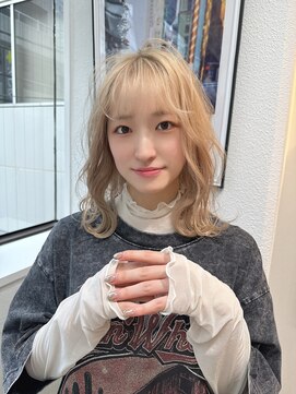 コレット 大宮(collet) 韓国風レイヤー　ハイトーンブロンド