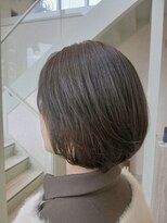 デイジー(Daisy)&nbsp;ひし形ボブ透明感オリーブベージュグレージュメルティーカラー＊