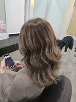 グランディールヘアデザイン(grandir hairdesign)&nbsp;バレイヤージュ/ハイライト/ミルクティーベージュ/千葉