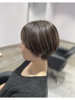 リーオオサカ(Lee Osaka)&nbsp;【Lee大阪店】小顔ショート×透明感カラー/新出