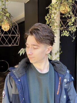 シファー(～Cifer) 【翔】ルーズパーマ/アップバング/メンズカット/ビジネスヘア