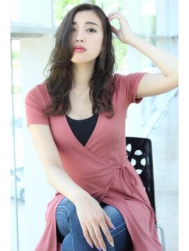 ミスエッセンス(MISS ESSENCE) 潤いあるグラマラスカール/ミスエッセンス竹下