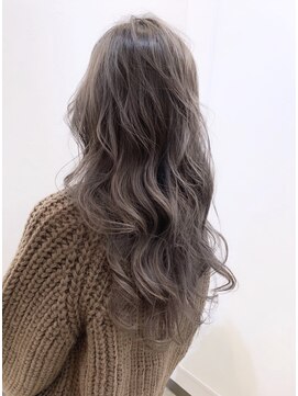 モアナ バイ ヘッドライト 沖縄豊見城店(Moana by HEADLIGHT) アッシュグレージュ#デジタルパーマ#大人かわいい