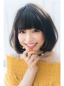 リル 7F 銀座(Rire) 【Rire-リル銀座-】王道シルエット切りっぱなしボブ