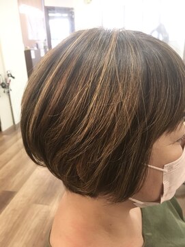 ヘアアンドスパ アイリス hair&spa Iris 【南鳩ヶ谷1分☆30代からの本格サロン】ナチュラルハイライト