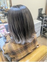 《赤塚　将》　【独自のカラー理論】で【ミルクティー系、ホワイト系、ハイライトカラー】はお任せ下さい◎