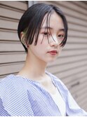 大人可愛い20代30代40代黒髪前下がりひし形小顔ボブ丸みショート