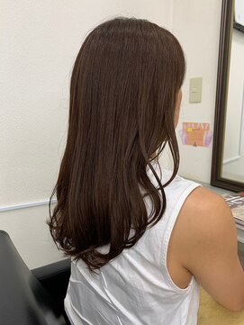 インフォーマル(Informal) ミディアム/セミロング/ブラウンカラー