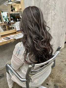 ウィークエンド(WEEKEND) レイヤー×ハイライト 22000円