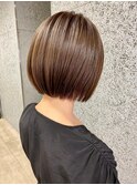 小顔見せショートベージュカラーブリーチしない透明感カラー