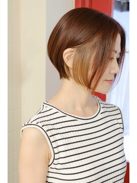 ルーシー ヘアデザインワークス(Lucy Hair Design Works) サロンワーク×インナーカラーボブ