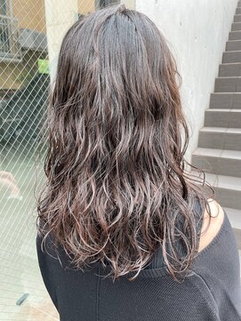 レジュアル(RESSUAL) ミディアムヘア暗めカラーグランマッシュデザインカラー