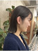 栄外ハネナチュラル大人可愛いタイトボブ　グレージュ