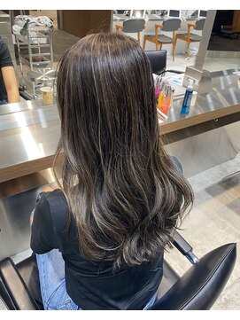 エリマ 横浜西口(elima) 横浜西口レディースコントラストハイライトセミロングレイヤー