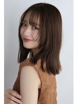 タス(tas)&nbsp;小顔見せ◎ナチュラルストレートミディ