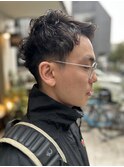 メガネに似合う毛流れメンズパーマ×メンズセットスタイリング