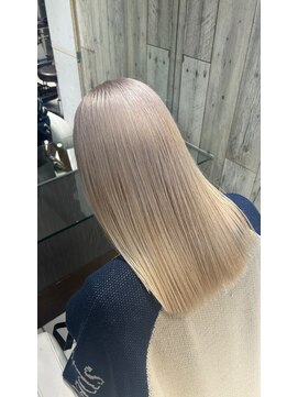 トムキャット(TOM CAT) White beige