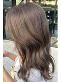 グレージュカラー 20代/30代/40代女性