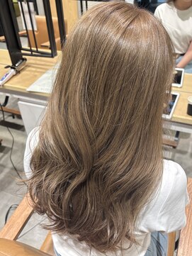 エル バイ ゼノン ビューティー(L by ZENON BEAUTY) ハッシュカット/グレージュ/天王寺/阿倍野