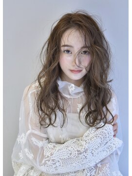 ビーラインブライトリー(Beeline★Brightly) 抜け感×ウェーブ