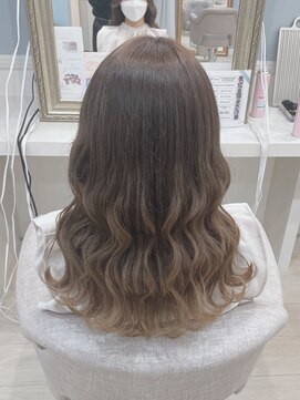 アリエス 渋谷駅東口店(Aries) 巻き下ろし