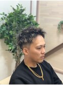 スパイキーショート
