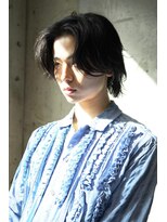 キュー(Cue_)&nbsp;無造作ウルフセンターパート×メンズパーマ