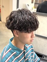 スイッチ(men's SWITCH)&nbsp;波巻きスパイラルパーマ刈り上げマッシュレイヤーショート