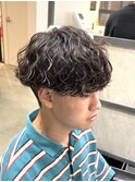 波巻きスパイラルパーマ刈り上げマッシュレイヤーショート