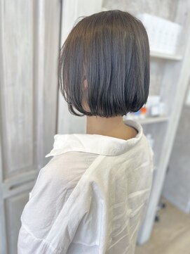 キャアリー(Caary) 福山市美容師求人スタッフ募集中韓国風タッセルボブ内巻きボブ