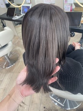 アーチバイケンジ(arch by kenje) ボブ×グレージュ