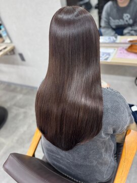 エル 新小岩(elu) 美髪/ワイドバング/レイヤーカット/くすみベージュ/新小岩駅